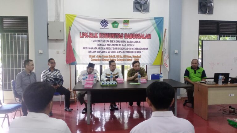 DISNAKER Dorong LPK Berikan Pelatihan dengan Kebutuhan Industri Terkini